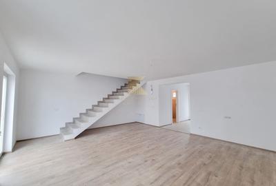 Casă însiruită cu 4 camere și curte proprie - Cartier Izvor, Str. Salc - 3