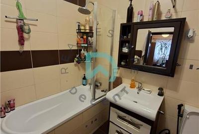 Casă cu 3 camere cu Canalizare în Schei - 15