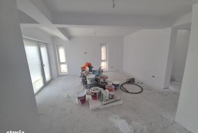 Casă cu 4 camere în Valea Lupului