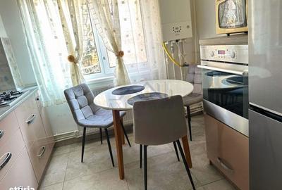 Apartament cu 2 camere semidecomandat în Micro 3 - 5