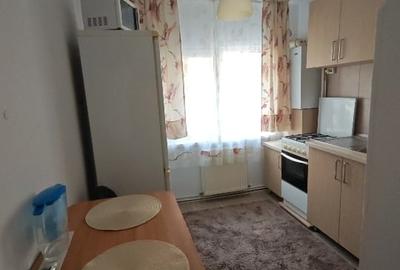 Garsonieră decomandată în Trivale - 5