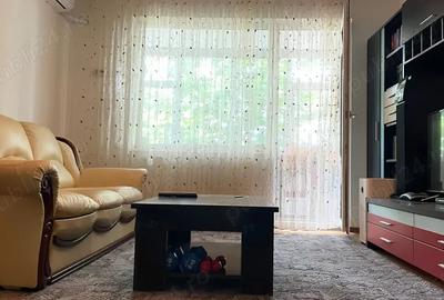 Vand apartament 3 camere, bdul Chimiei, et 2 4 Vand apartament 3 camere, bdul Chimiei, et 2 4 - 8