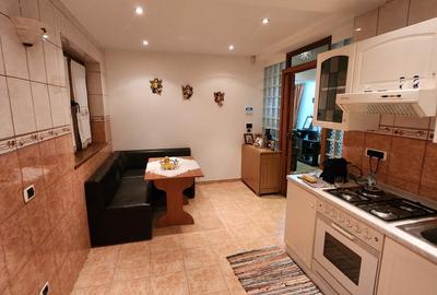 Casa noua cu etaj la Unteni - 4