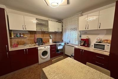Apartament 2 camere, parter, zona Rovine- Scoala Nr. 39 - 6