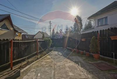 Casă cu 5 camere cu Garaj în Dârste - 17
