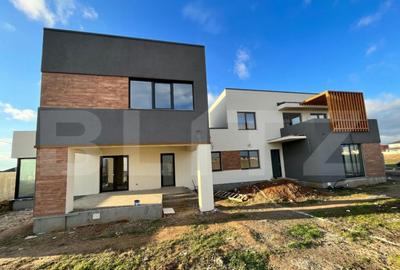 Casa cuplata P + E, 116 mp utili, teren 330 mp, zona Selgr - 2