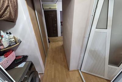 Apartament cu 2 camere decomandat în E3 - 12