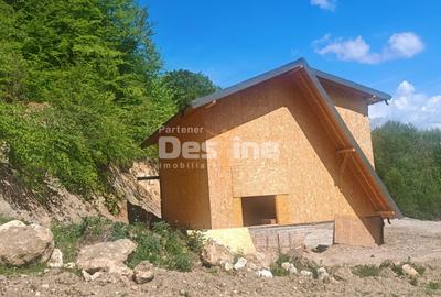 Casă individuală cu 5 camere cu Teren 300 Mp în Stoenești - 2