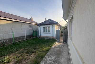 Casă cu 4 camere decomandat în Central - 9