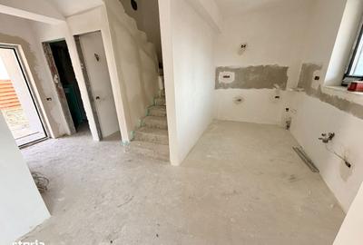 Casă cu 4 camere cu Teren 148 Mp în Central - 12