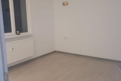 Apartament 2 camere de vanzare Drumul Taberei - Raul Doamnei - 10