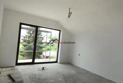 Casă cu 4 camere cu Teren 1000 Mp în Feleacu - 9