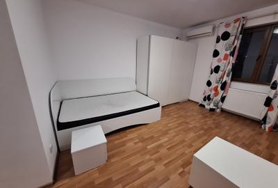 Crangasi garsoniera bloc nou - 11