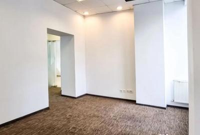 Spațiu comercial, de 195 mp, în P-ța Unirii