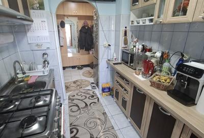 Apartament cu 2 camere decomandat în Galata - 5