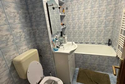 Apartament cu 2 camere decomandat în Vlădeasa - 2