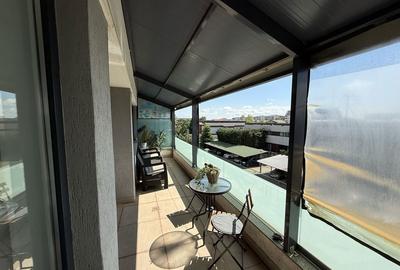 Apartament cu 2 camere decomandat în Olteni