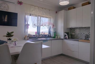 Casă cu 3 camere cu Teren 256 Mp în Nazna - 6