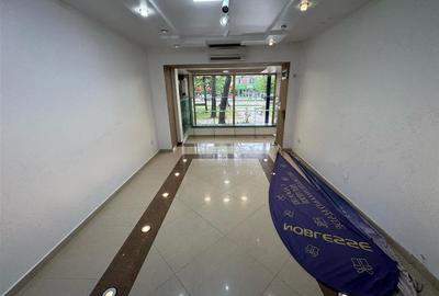 Spatiu comercial 100 mp, stradal, renovat, Bld. Unirii - 6