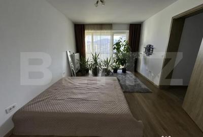 Apartament cu 2 camere decomandat în Tractorul - 2
