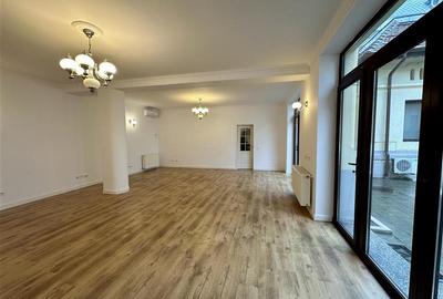 Birou, de 117 mp, în Dacia - 1