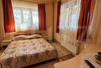 Casă cu 7 camere cu Teren 8900 Mp în Central - 13
