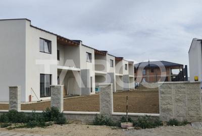 Casa noua insiruita de vanzare in Sebes drumul Petrestiului