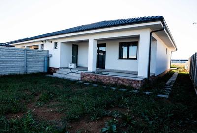 Casă cu 3 camere cu Teren 300 Mp în Cheriu - 4