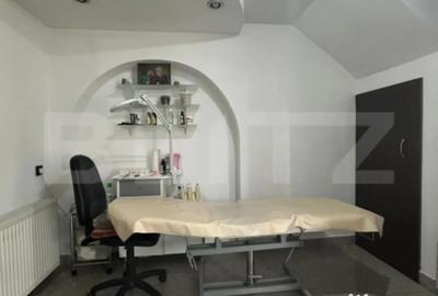 Apartament cu 5 camere decomandat în Central - 16