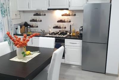 Apartament cu 3 camere decomandat, mobilat în Sud - 3