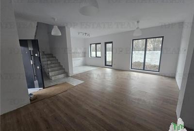 Duplex cu 4 camere cu Canalizare în Drumul Taberei - 11