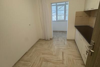 2 Camere Zona Tomis 3 Decomandat - 11