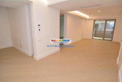 Apartament cu 3 camere semidecomandat în Ultracentral