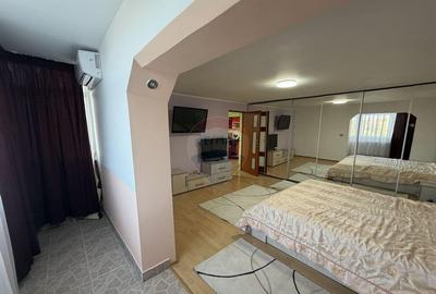 Apartament cu 3 camere decomandat în Gară - 4