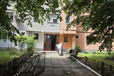 Apartament cu 2 camere nedecomandat în Central - 1