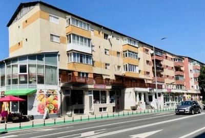 Spațiu comercial, în Cetate