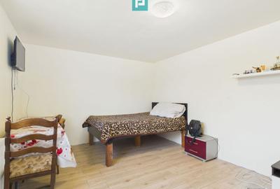 Casă individuală cu 4 camere cu Canalizare în Sânandrei