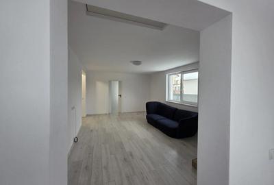 Apartament cu 2 camere decomandat în Central - 7