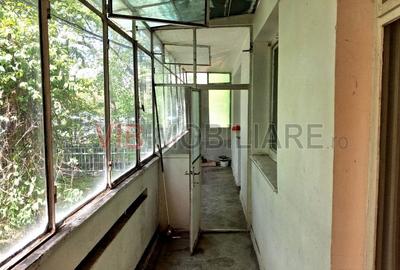 Apartament cu 3 camere semidecomandat în Titan - 10