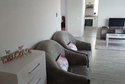 Apartament cu 3 camere decomandat în Central - 1