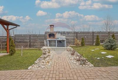 Casă cu 7 camere cu Teren 650 Mp în Bod - 49