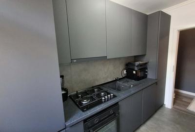 Apartament cu 3 camere decomandat, mobilat în Andronache - 10