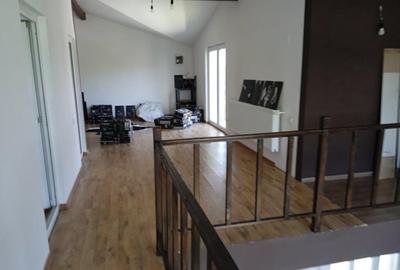 Casa Lespezi 5 camere mobilata ?i utilata - 2