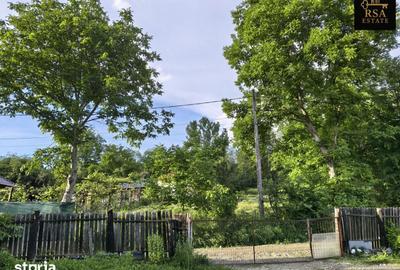 Teren de 602 mp, în Păușești - 1