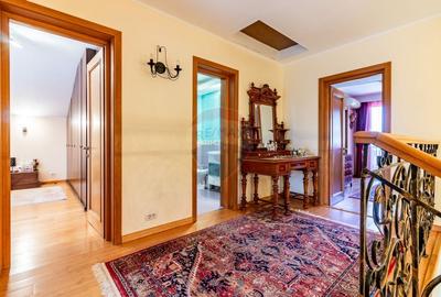 Casa / Vila in Corbeanca, pe strada Laguna Albastra, langa lac - 14