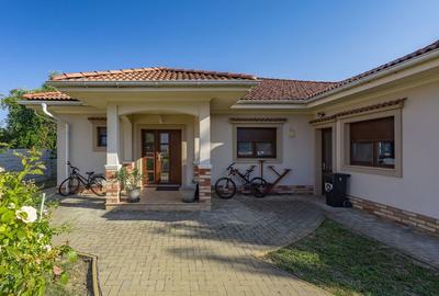 Casa deosebită cu 4 camere | teren 1000mp SanMihaiu Roman COMISION 0% - 3