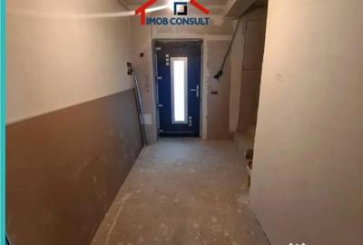Casă cu 4 camere cu Teren 370 Mp în Periferie - 7