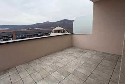 Apartament cu 3 camere în Florești - 2