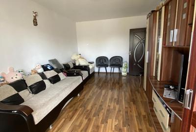 2 DECOMANDATE de 52mu, centrala, termopan, mobilat si utilat, Mioritei - 2