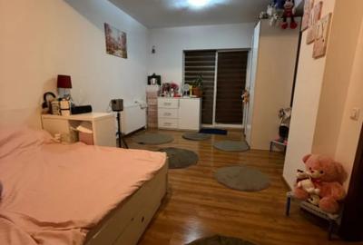 Garsonieră, mobilată în Roșu - 2